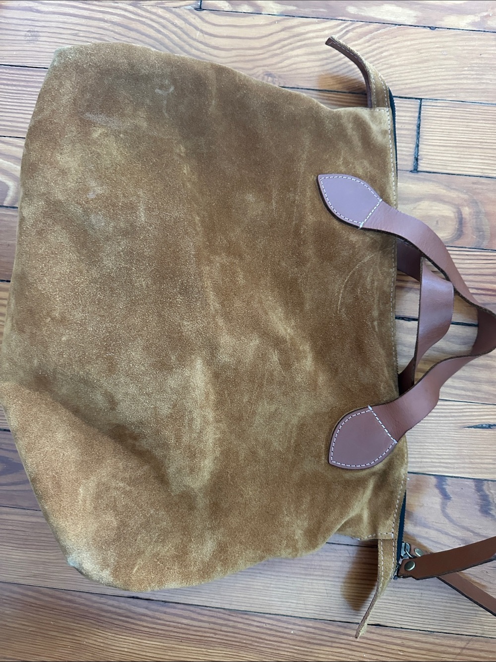 Parker Thatch Charlie Suede Bag - Picture 4 of 10